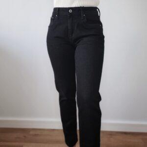Czarne spodnie dżinsowe Pepe Jeans mom carrot, bawełna, W25/S, nowe, PREMIUM